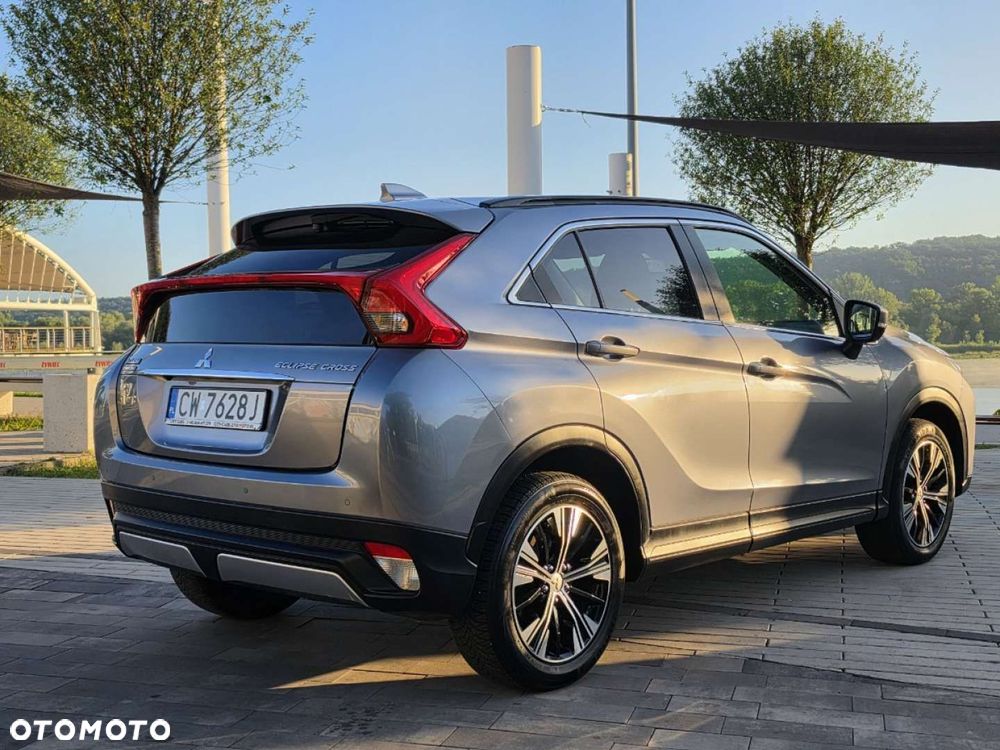Mitsubishi Eclipse Cross - 8