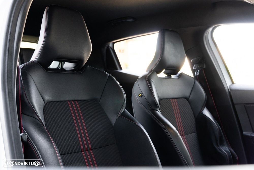 Renault Clio 1.5 Blue dCi RS Line - 9