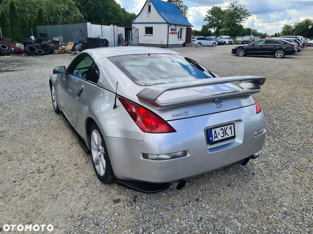 Nissan 350 Z - 6
