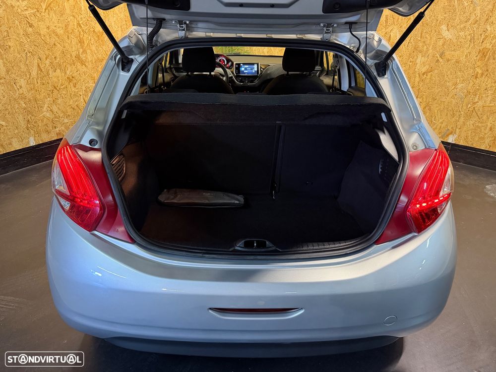 Peugeot 208 1.4 HDi Access - 20