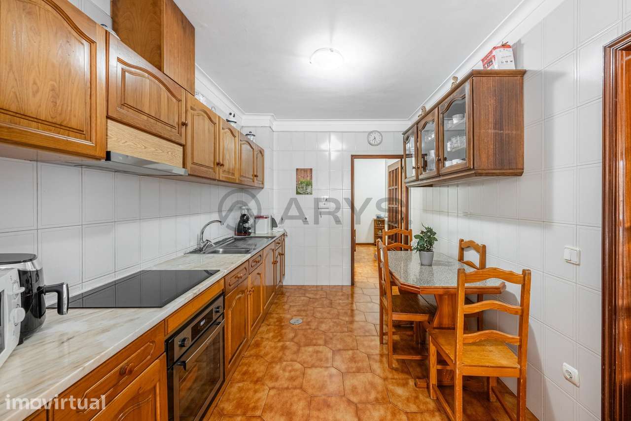 Excelente apartamento T2 localizado em Vermoim, Maia - Grande imagem: 2/24