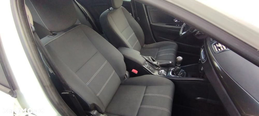 Renault Megane 1.5 dCi Premiere Edition - 8