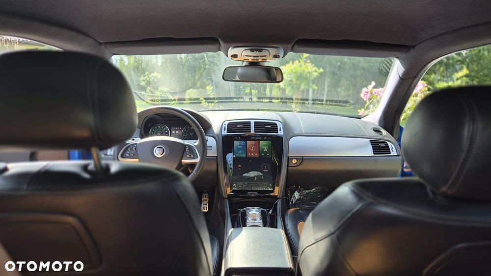 Jaguar XK 5.0 V8 Portfolio - 23