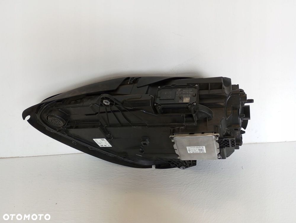 LAMPA PRAWA PORSCHE MACAN LIFT 23R 95B941016L MATRIX - 9