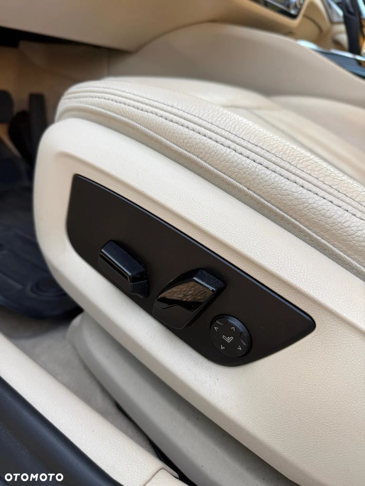 BMW Seria 5 520d - 20