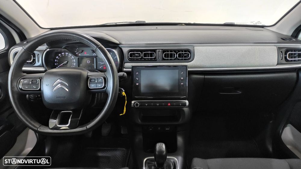 Citroën C3 1.2 PureTech Shine - 24