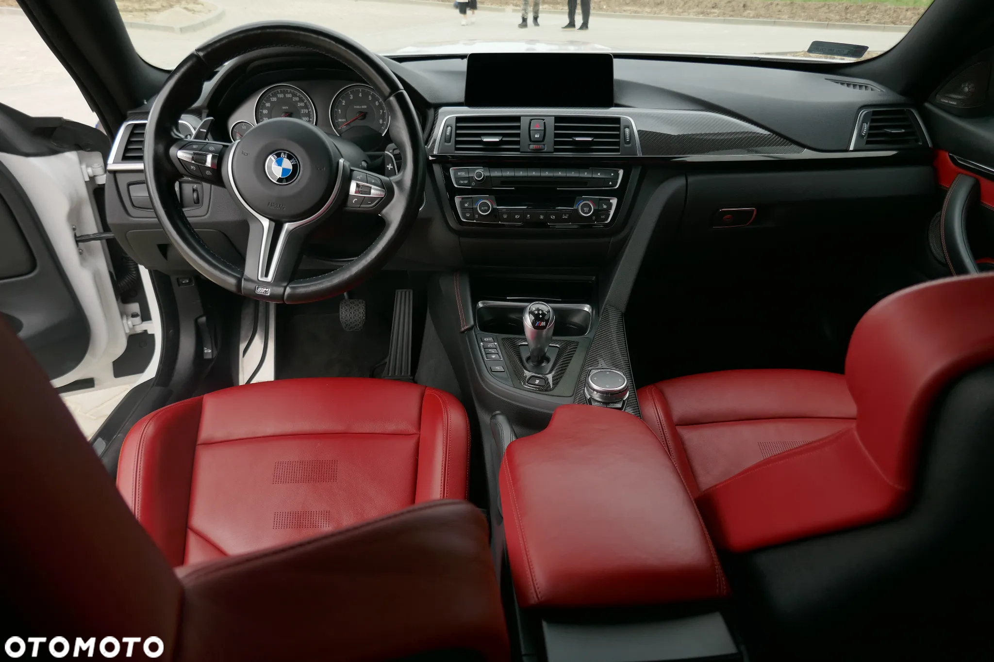 BMW M4 DKG - 22