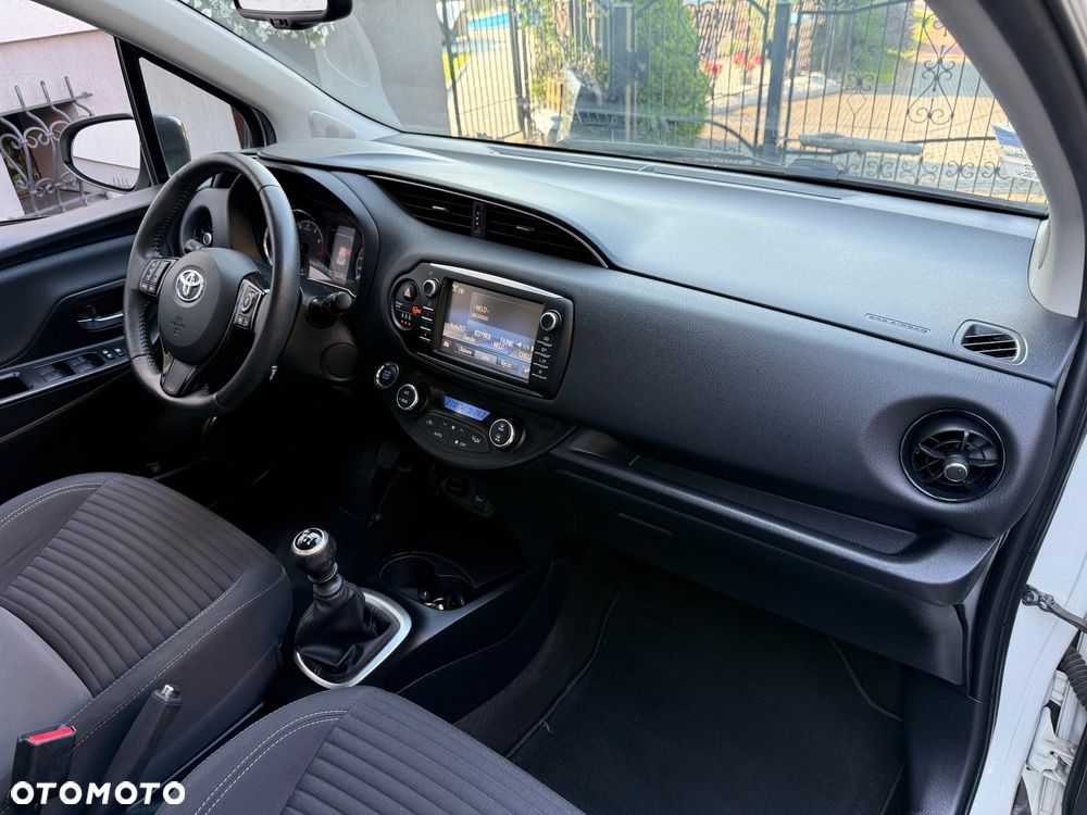 Toyota Yaris 1.5 Selection - 14