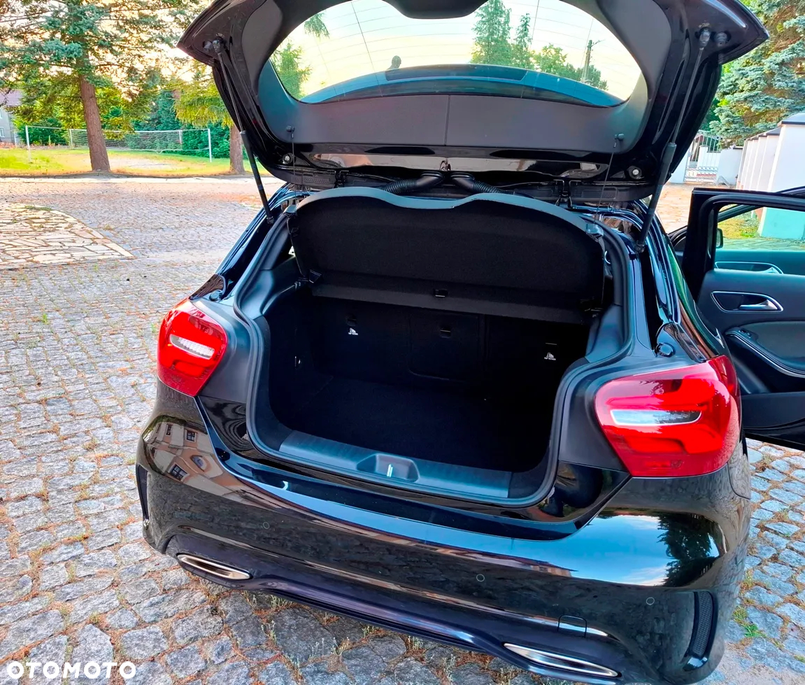 Mercedes-Benz Klasa A 180 d AMG Line 7G-DCT - 12