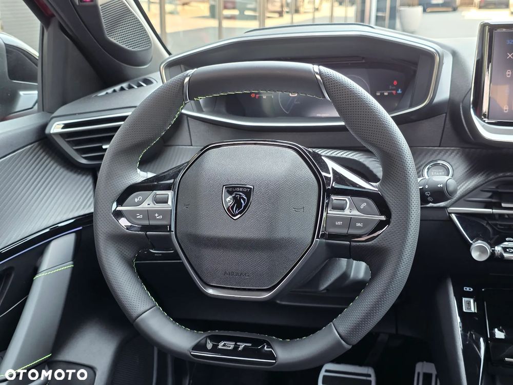 Peugeot 208 1.2 mHEV GT - 18