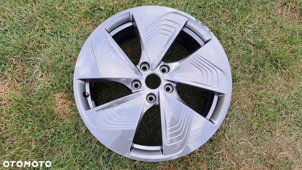 Felga Aluminiowa 18 Cupra Born 5x112 ET 50 10E601025N - 1