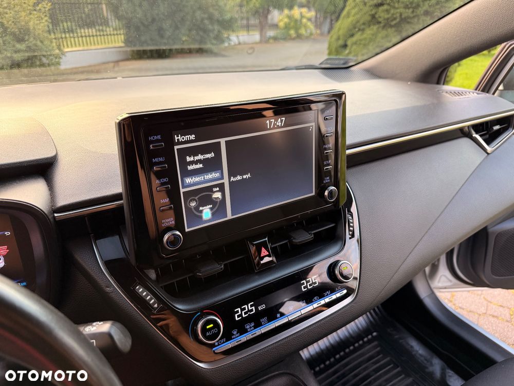Toyota Corolla 1.8 Hybrid Comfort - 26