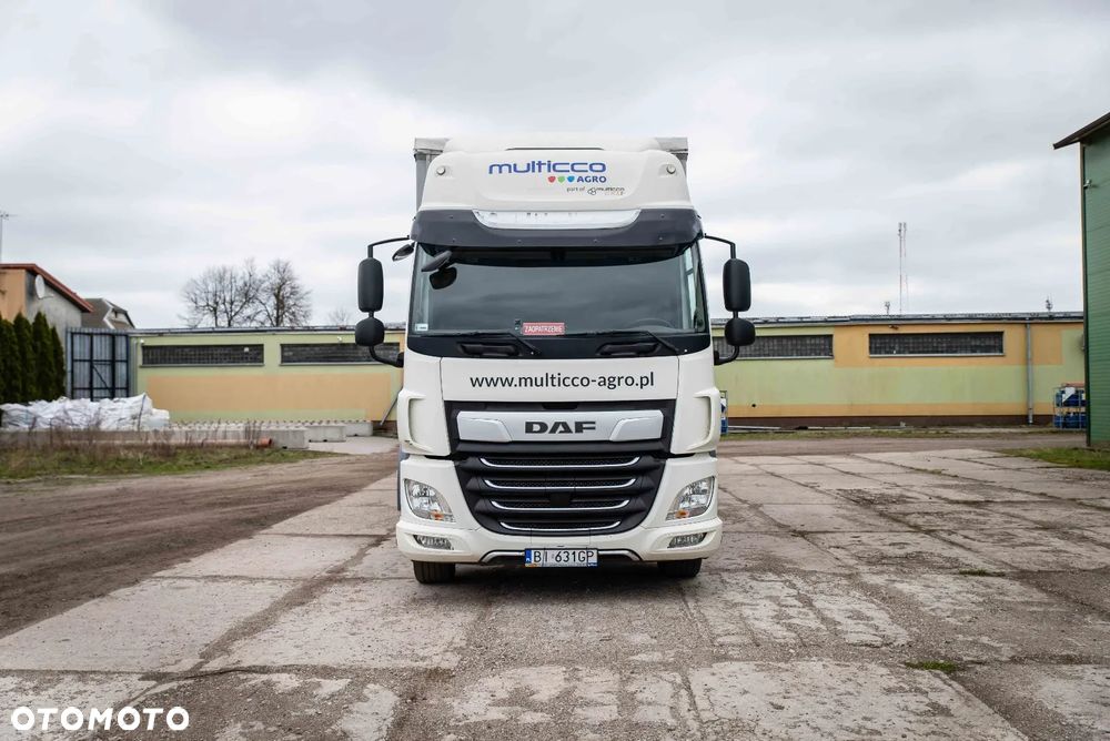 DAF CF 320 - 2