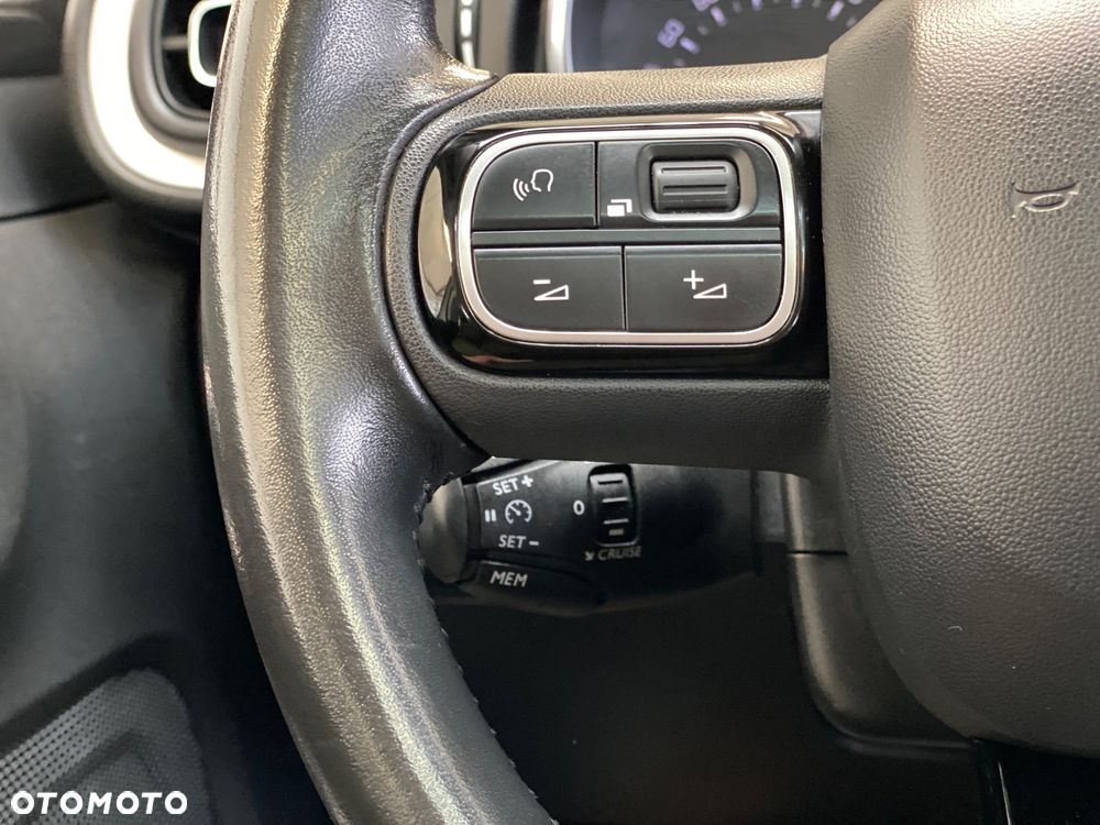 Citroën C3 1.2 PureTech Shine S&S EAT6 - 23