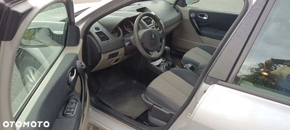 Renault Megane 1.6 Authentique - 18