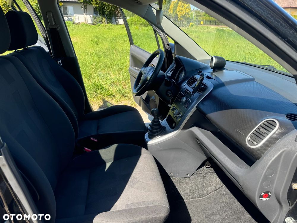 Opel Agila - 9