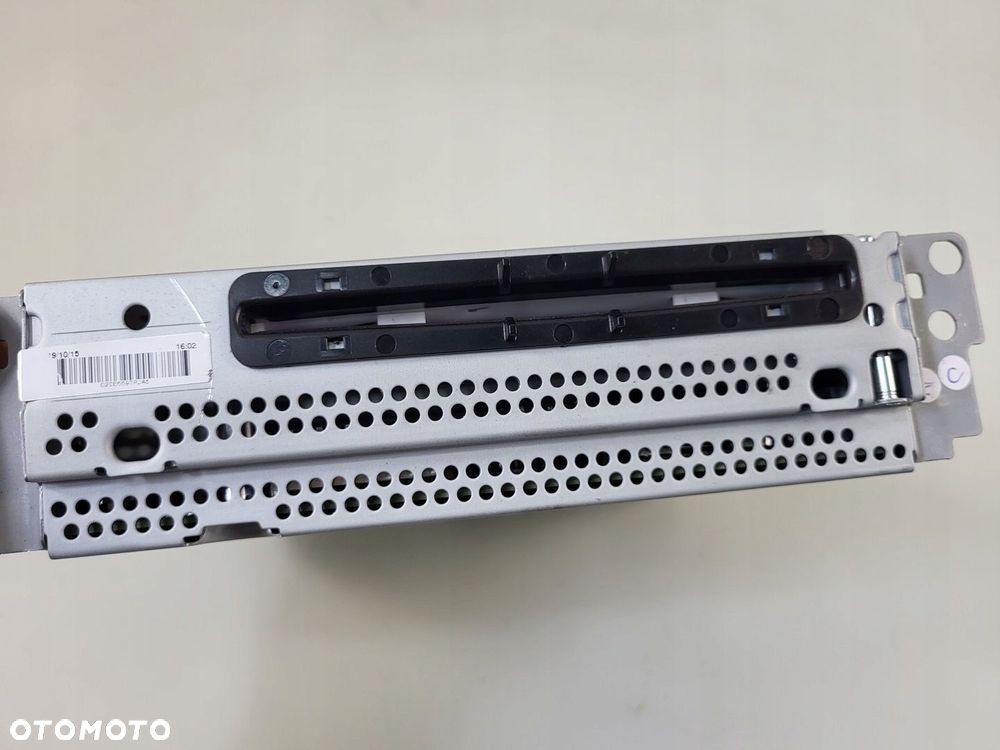 radio cd napęd odtwarzacz czytnik płyt BMW F45 F46 6820526 - 3