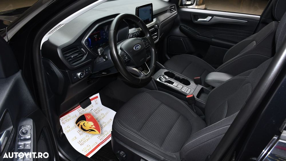 Ford Kuga - 13