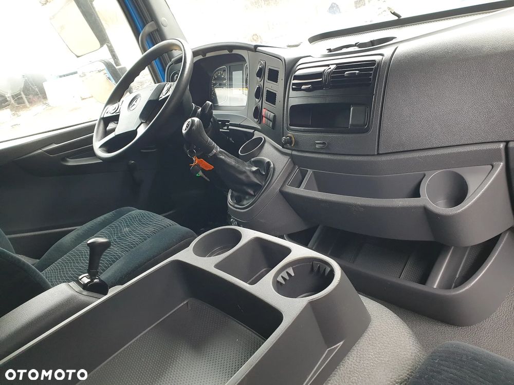 Mercedes-Benz Atego 1218 - 31