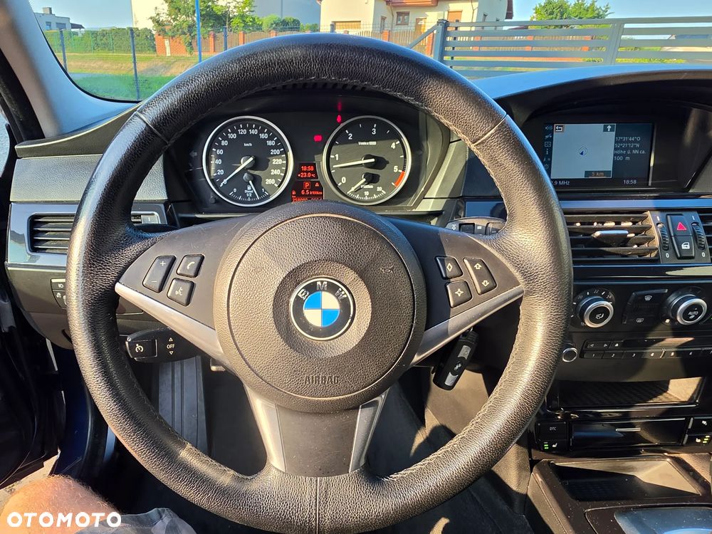 BMW Seria 5 525d Edition Exclusive - 20