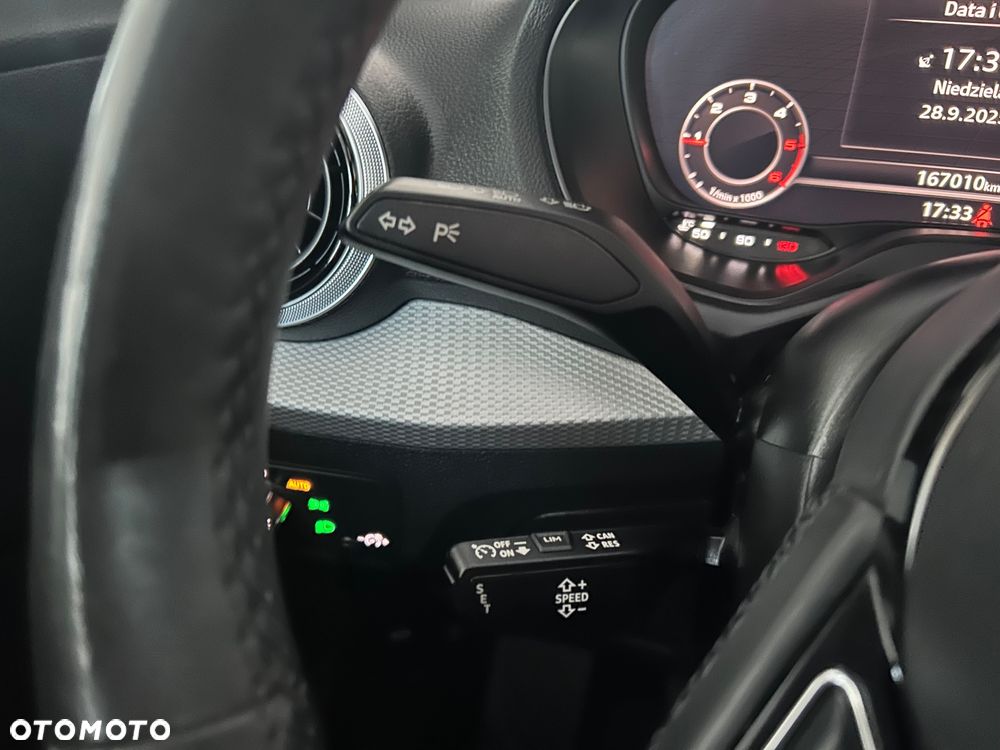 Audi Q2 30 TDI S line - 39