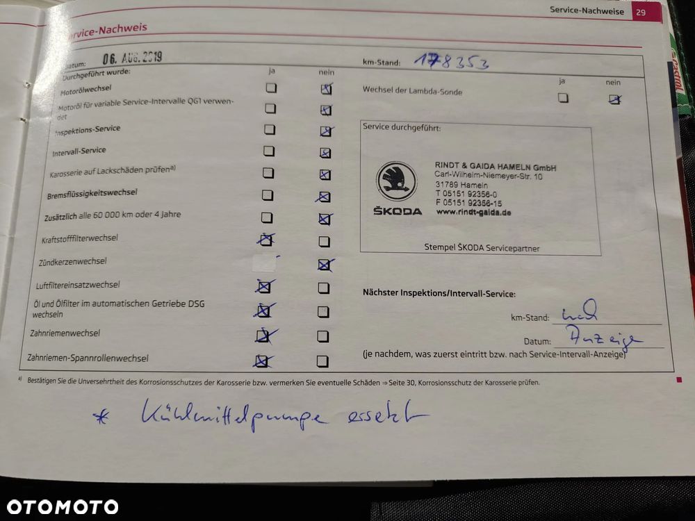 Skoda Octavia Combi 2.0 TDI CR DPF DSG RS - 40