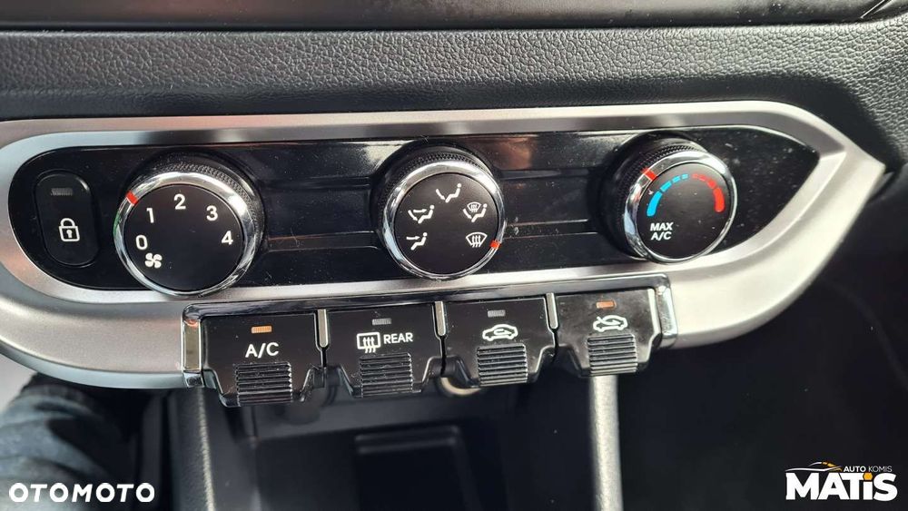 Kia Rio - 9