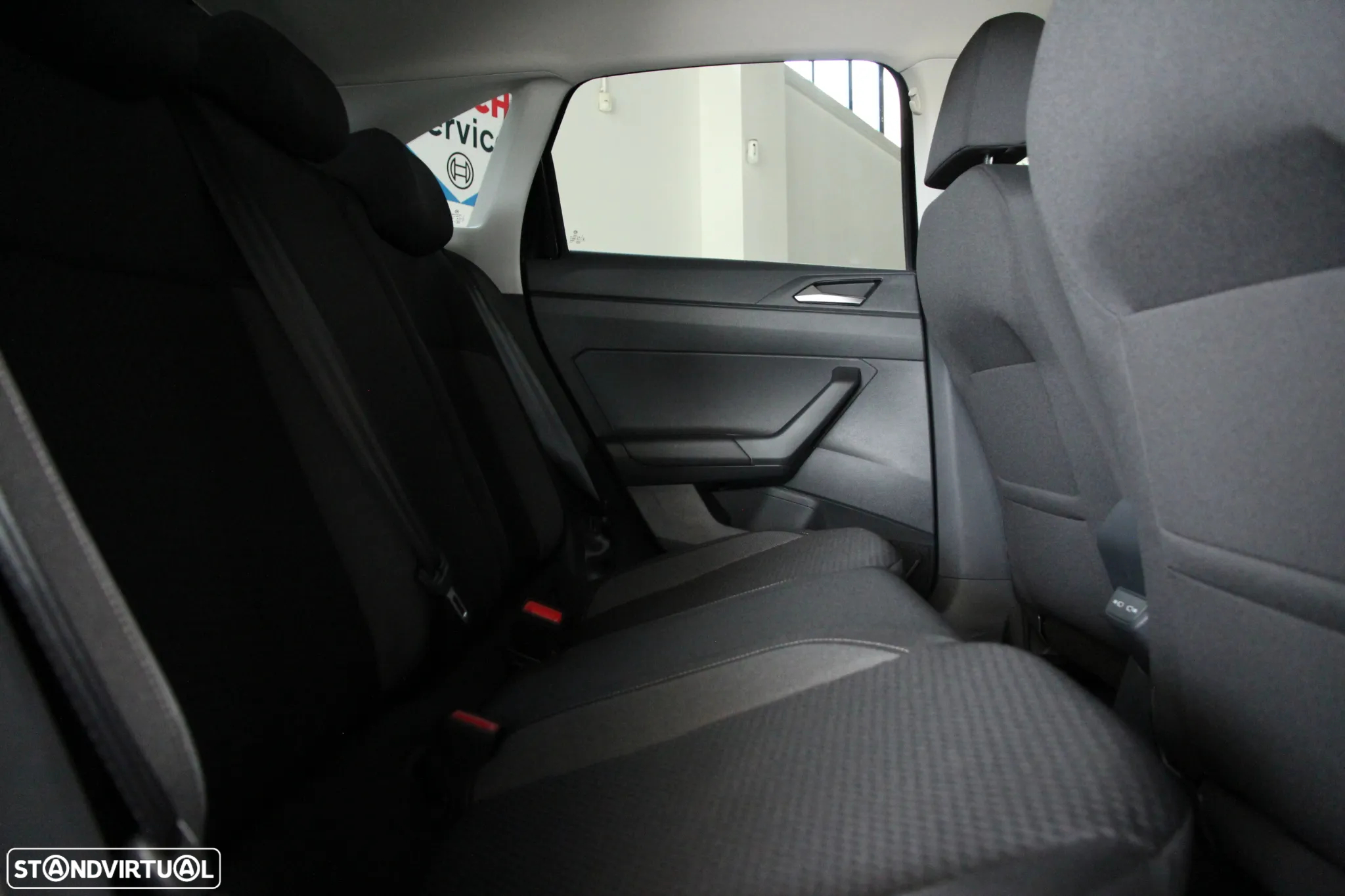 VW Taigo 1.0 TSI Urban - 17