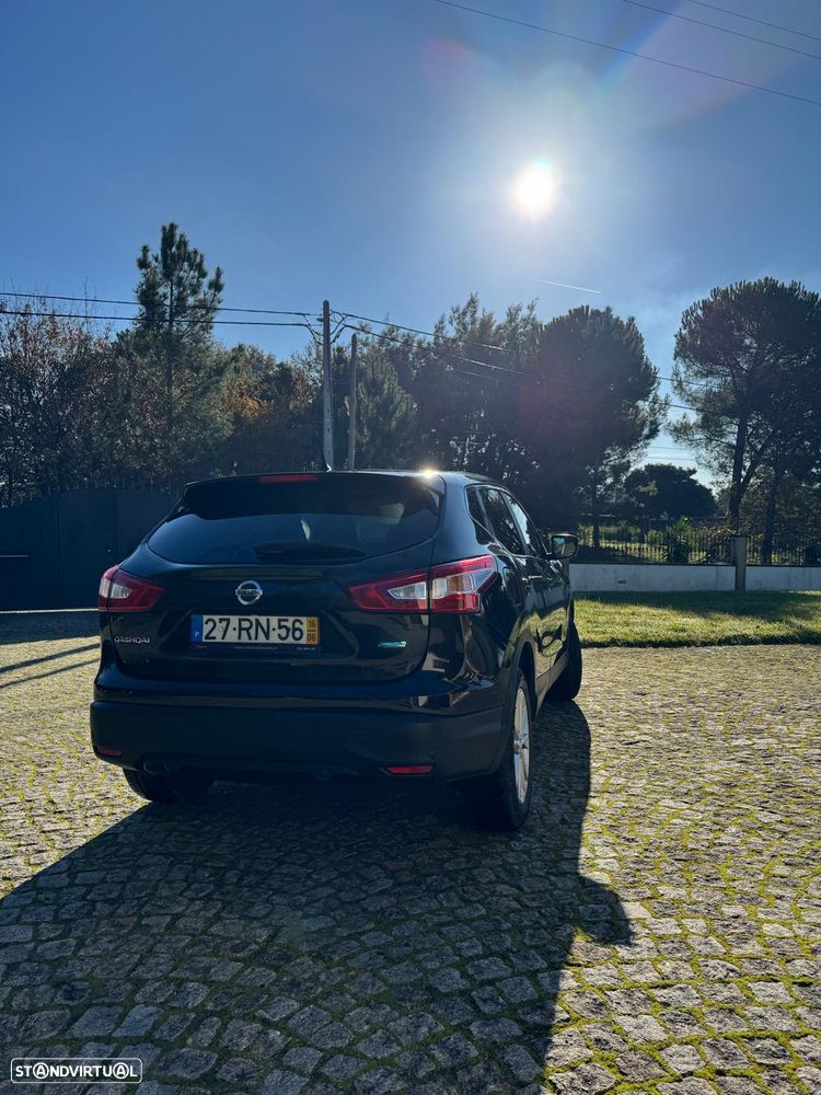Nissan Qashqai 1.5 dCi N-Connecta - 4