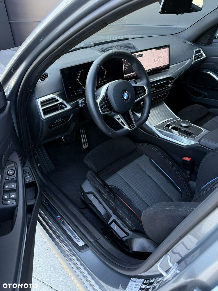 BMW Seria 3 330i xDrive M Sport sport - 34