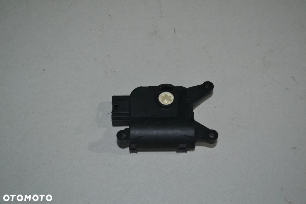VW SEAT SKODA SILNICZEK REGULACJI KLAP OGRZEWANIA NAGRZEWNICY 3C0907511C - 2