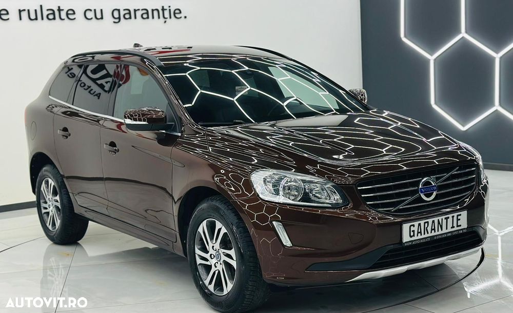 Volvo XC 60 D3 Momentum - 3