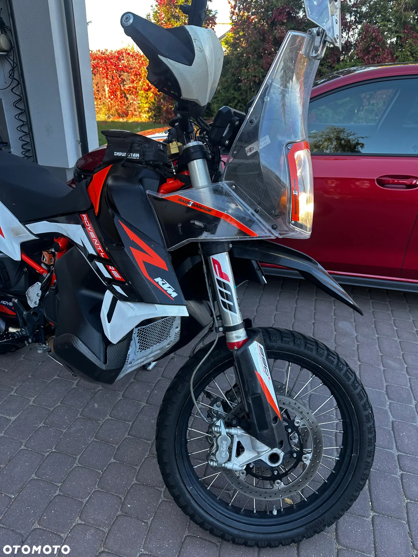 KTM Adventure - 8