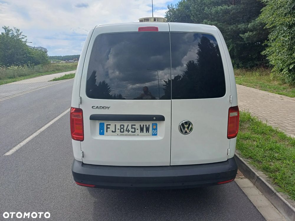 Volkswagen CADDY - 8