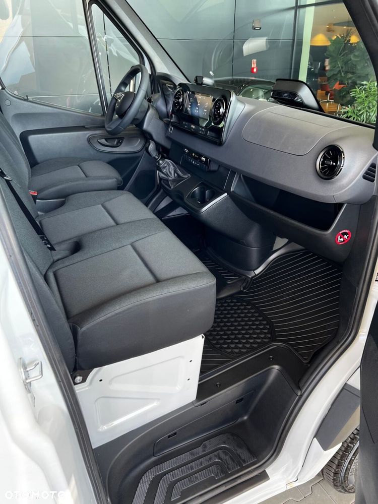 Mercedes-Benz Sprinter Sprinter - 10