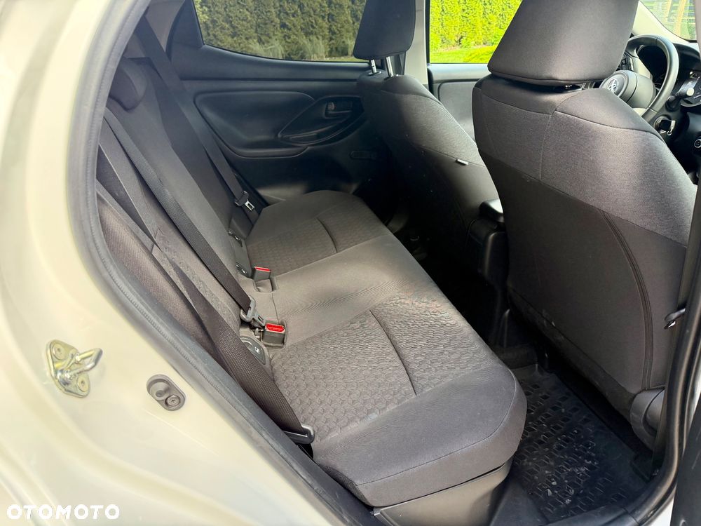 Toyota Yaris 1.5 VVT-i Comfort - 22