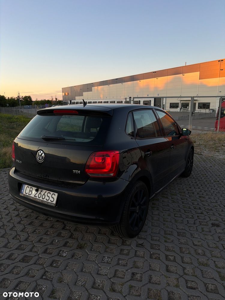 Volkswagen Polo - 2