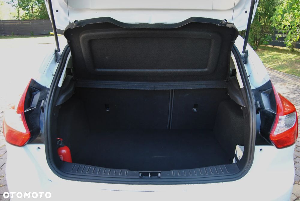 Ford Focus - 12