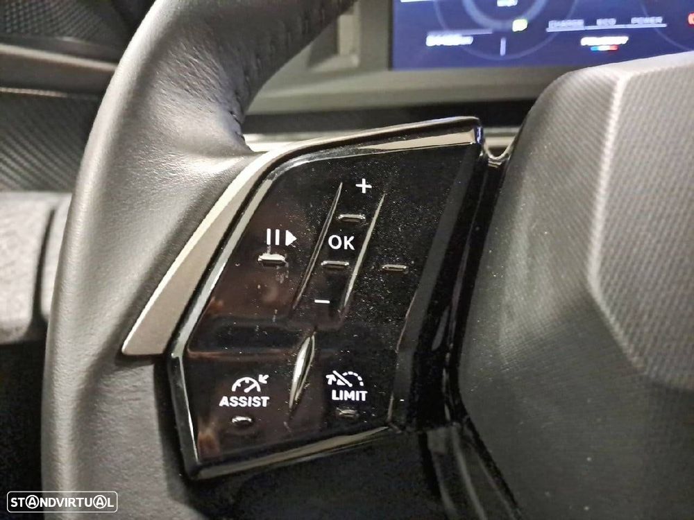 Peugeot 5008 1.2 Hybrid Allure e-DCS6 - 16