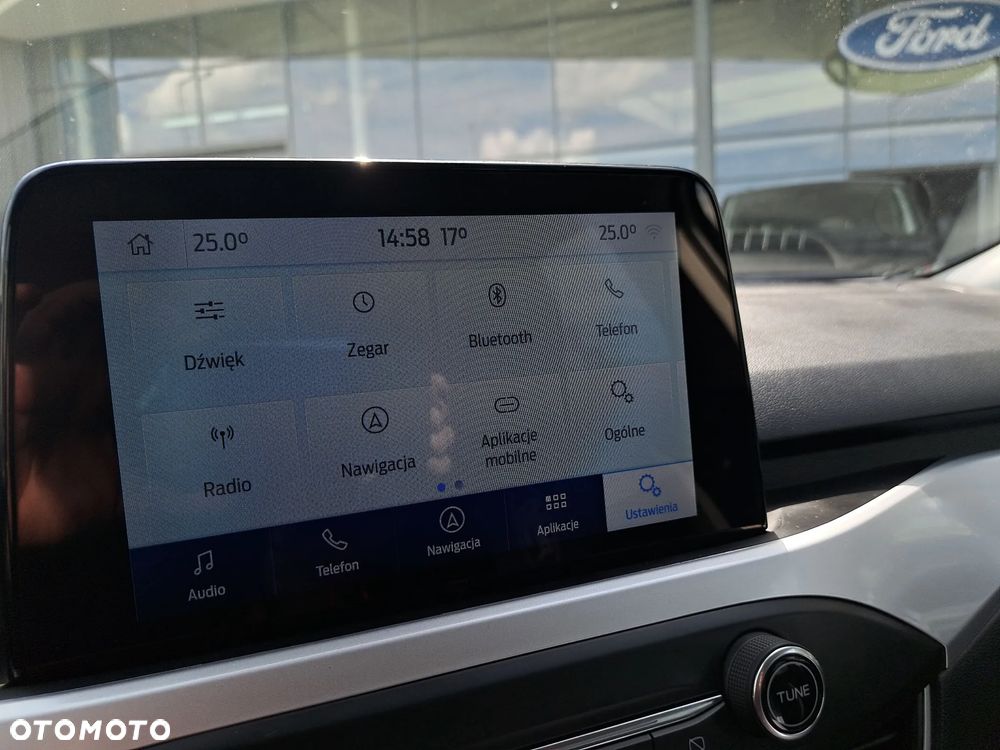 Ford Focus 1.0 EcoBoost Titanium Business - 32