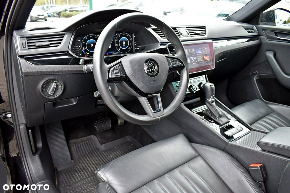 Skoda Superb 2.0 TSI 4x4 L&K DSG - 11