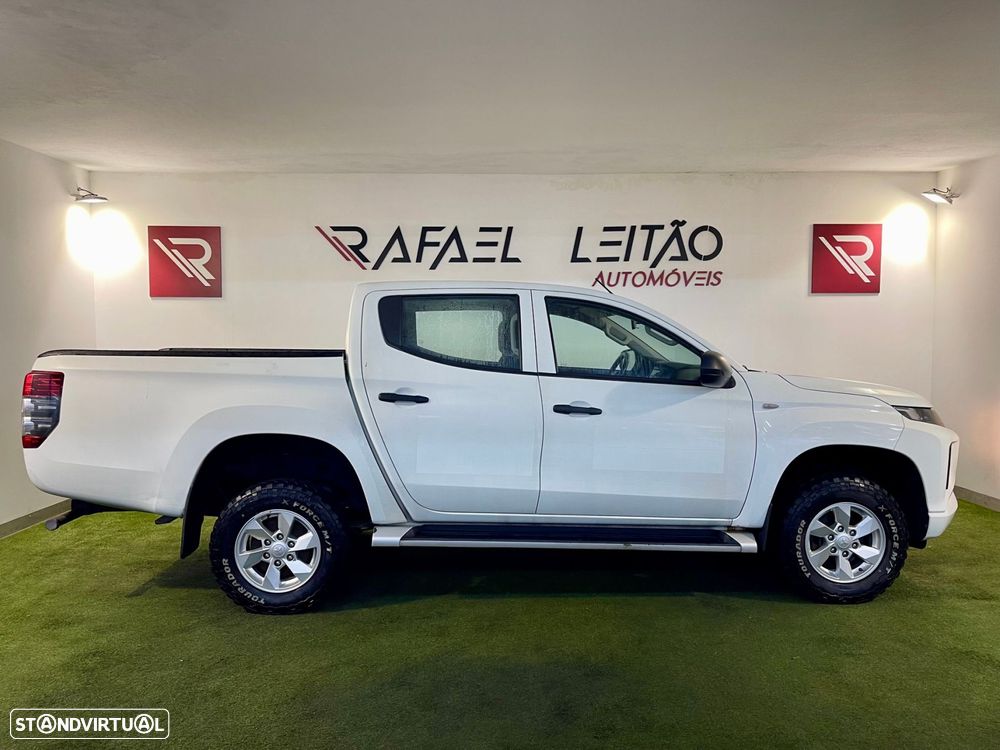 Mitsubishi L200 2.3 DI-D Strakar CD Intense 4WD - 6