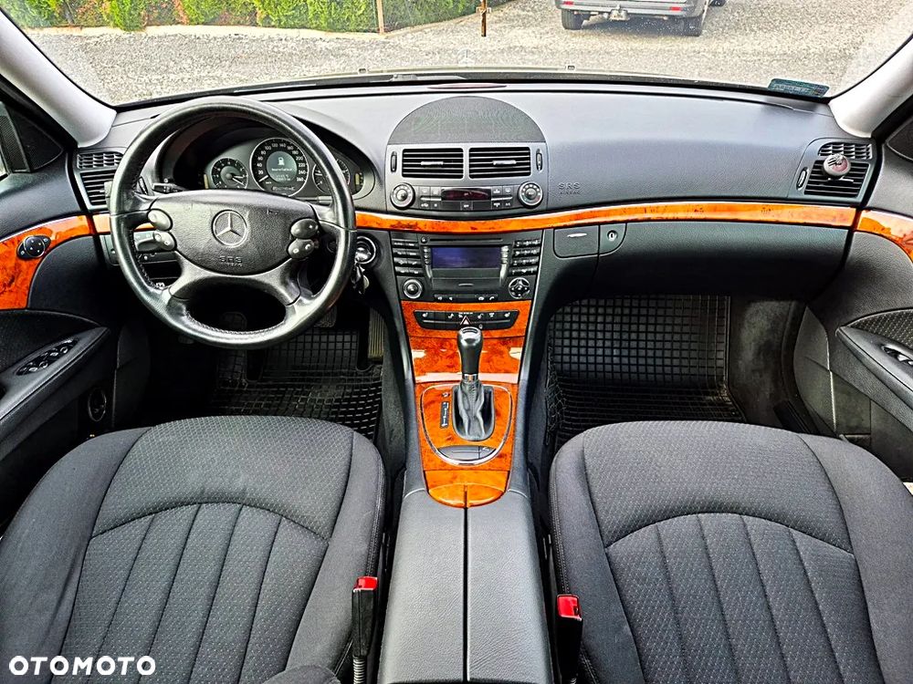 Mercedes-Benz Klasa E 200 T CDI Automatik Avantgarde - 13