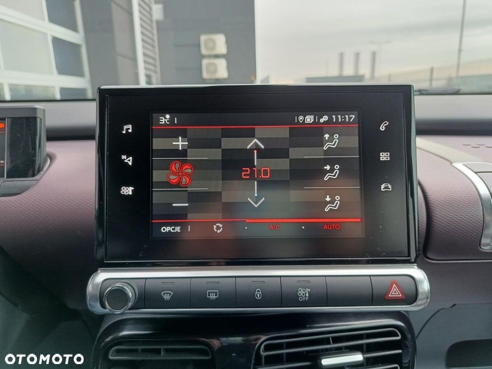 Citroën C4 Cactus 1.2 PureTech Shine S&S - 28