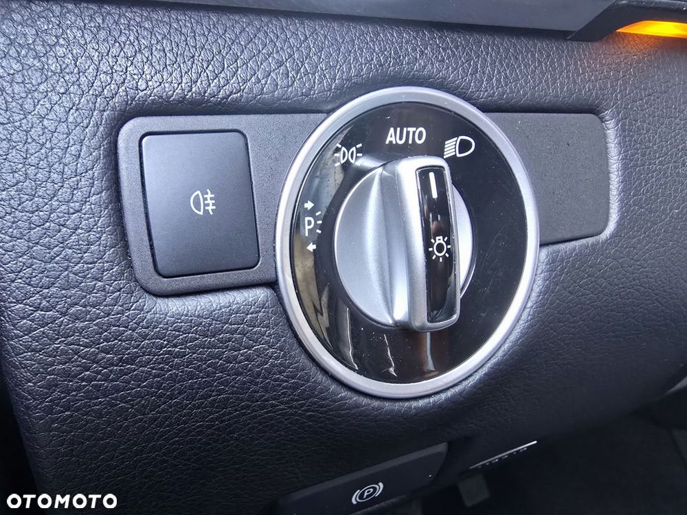 Mercedes-Benz GLE - 17