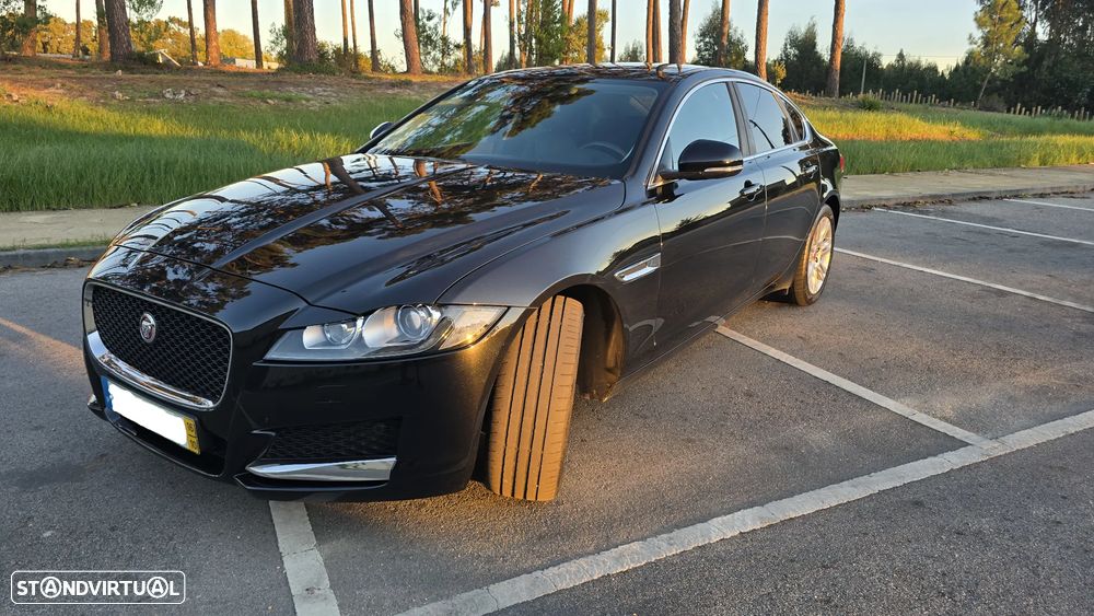 Jaguar XF 2.0 D Prestige Aut. - 6