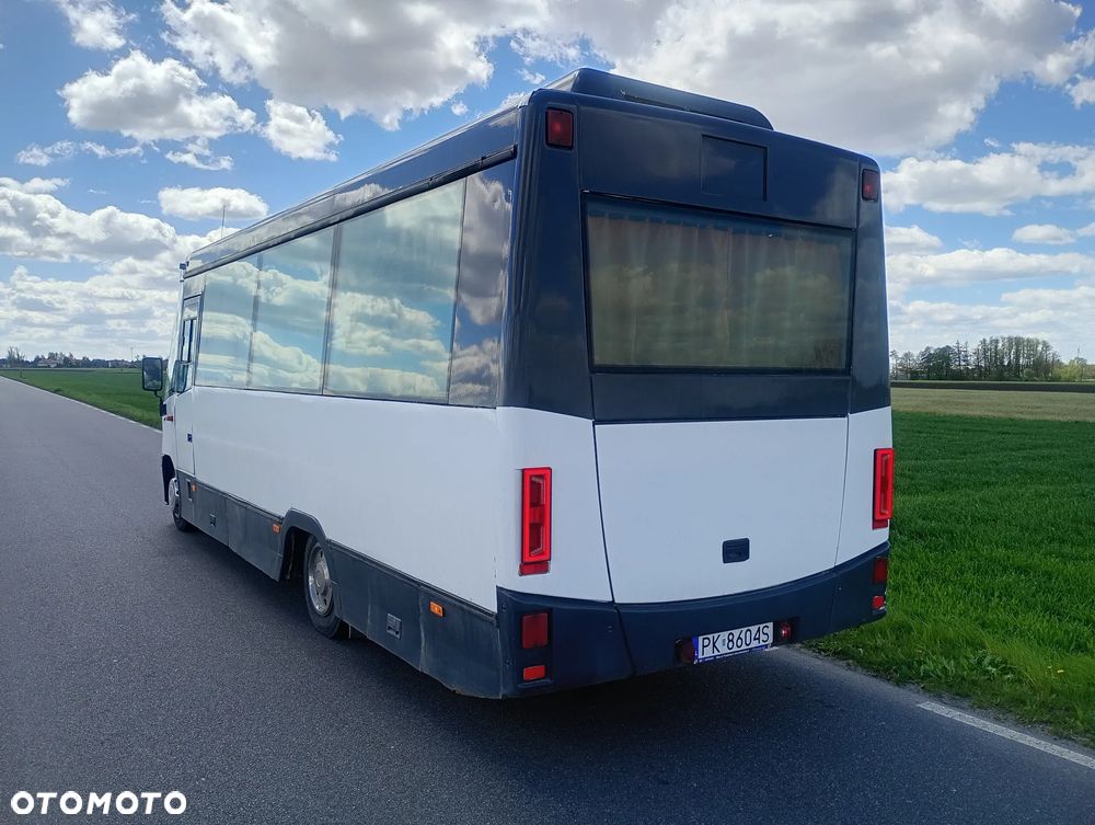 Jelcz Mercedes Vario - 4