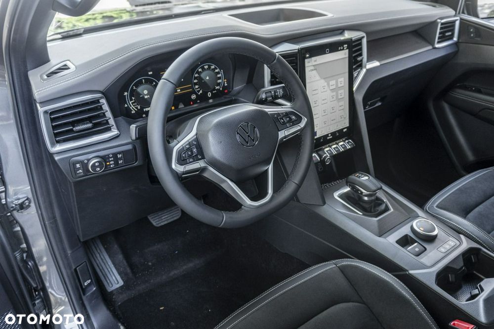 Volkswagen Amarok - 10