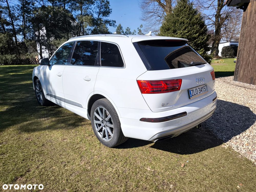 Audi Q7 3.0 TFSI Quattro Tiptronic - 7
