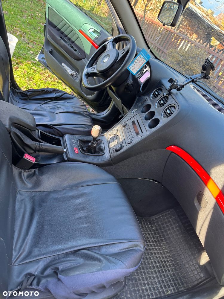 Alfa Romeo 159 1.9 JTDM 8V DPF Distinctive - 13